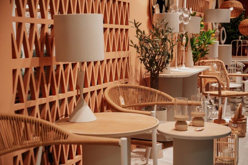 Feria Habitat  - CREACIONES MENG, S.L.